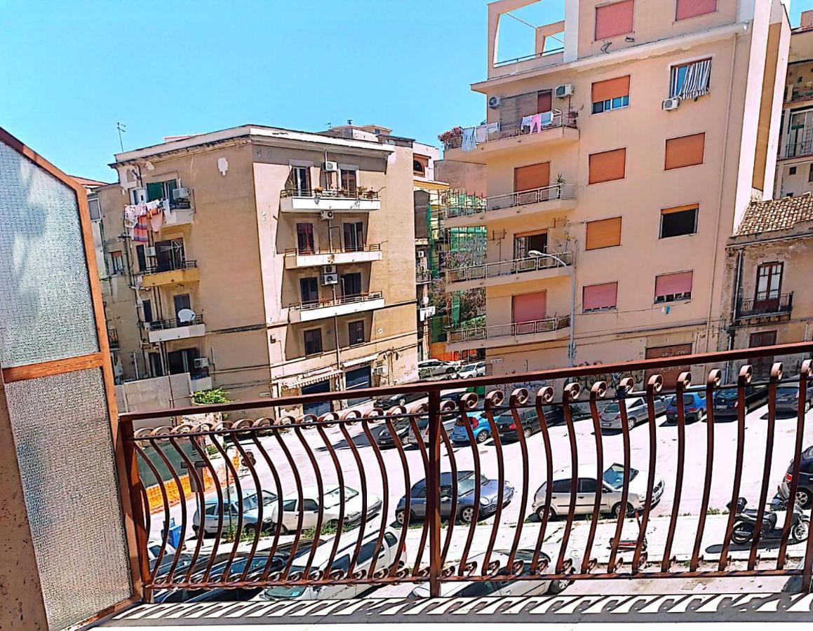 Apartamento Casa Al Centro Palermo Exterior foto